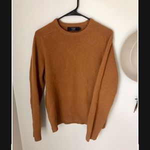 Lambswool sweater